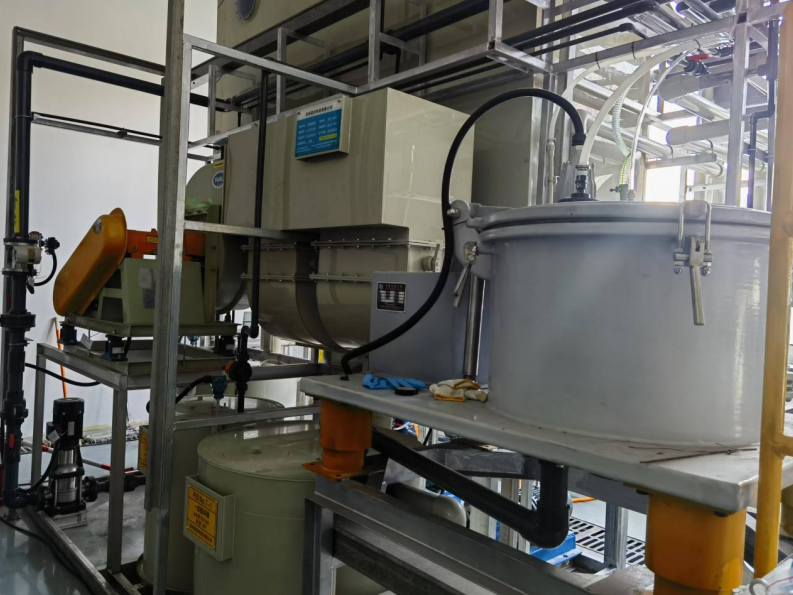 �U������O(sh��)��